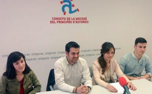 María Vallina y Nino Torre se reúnen con la Comisión Permanente del CMPA